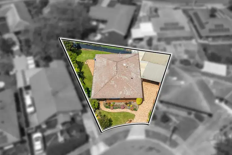 Second view of Homely house listing, 5 Birch Court, Morwell VIC 3840