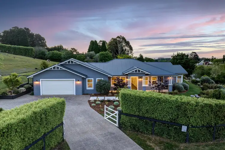 5a Hazelton Drive, Moss Vale NSW 2577