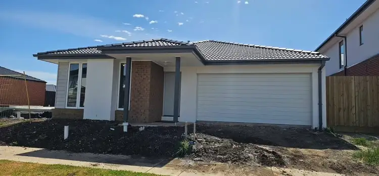 14 Madeleine Way, Wyndham Vale VIC 3024