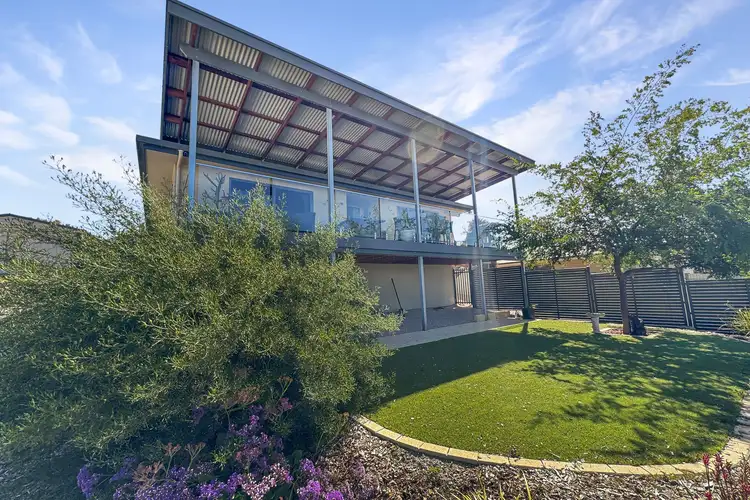 28 Flinders Avenue, Port Lincoln SA 5606