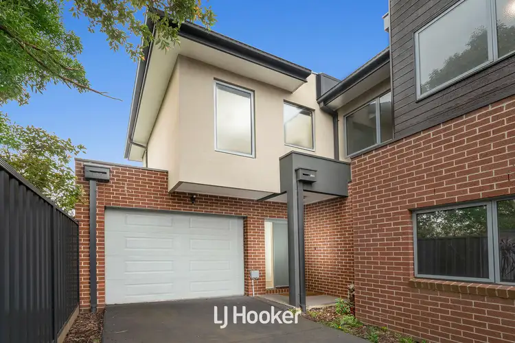 4 /29 Burrows Avenue, Dandenong VIC 3175