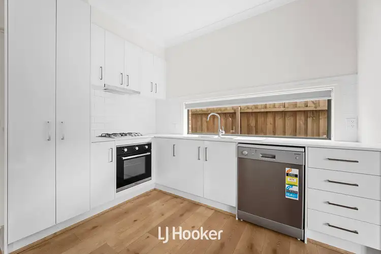 Fifth view of Homely townhouse listing, 4 /29 Burrows Avenue, Dandenong VIC 3175