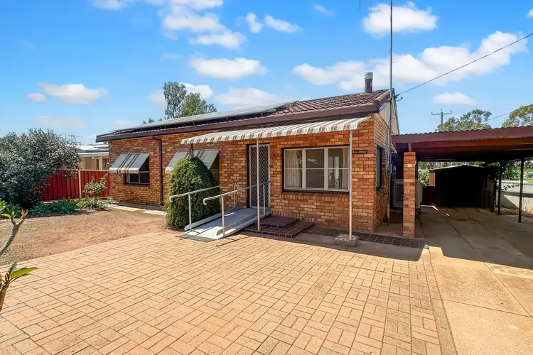 46 Elizabeth Crescent, Cobar NSW 2835