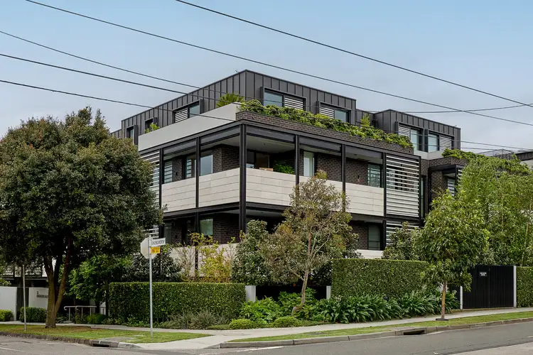 102/2A Kenilworth Grove, Glen Iris VIC 3146