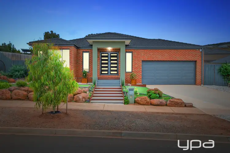 30 Ramsay Crescent, Darley VIC 3340