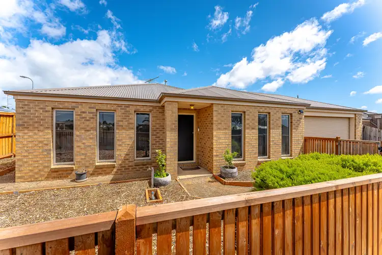 2-4 Diaz Drive, Grovedale VIC 3216