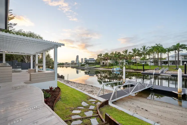 16 Biggs Place, Southport QLD 4215
