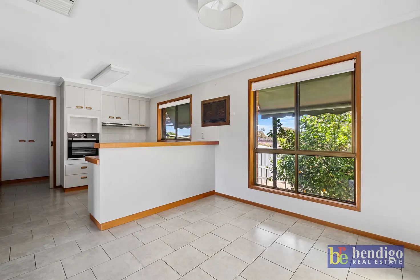 Main view of Homely house listing, 35 Jeffrey Avenue, Flora Hill VIC 3550