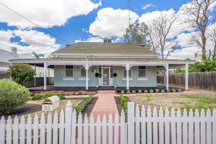 23 Duke Street East, Northam WA 6401