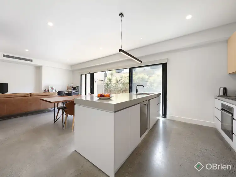 2/20 Station Avenue, Mckinnon VIC 3204