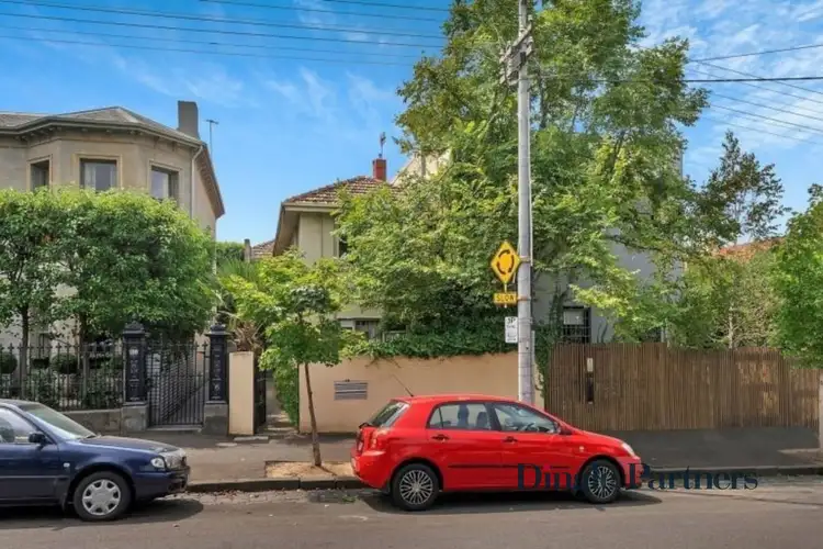 2/108 Hotham Street, East Melbourne VIC 3002
