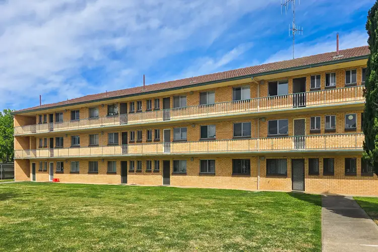 8/7 Brook Street, Queanbeyan NSW 2620