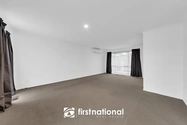 Fifth view of Homely house listing, 1 Forrest Court, Endeavour Hills VIC 3802