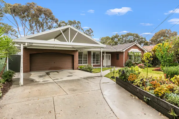 7 Armiston Grove, Altona Meadows VIC 3028