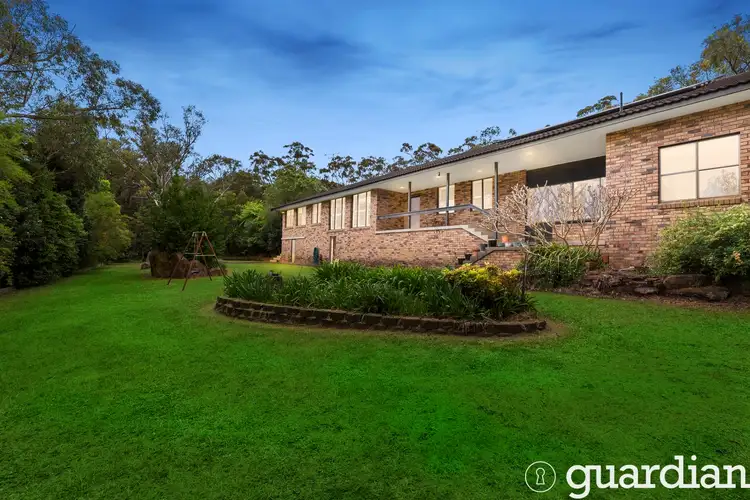 2 Treelands Close, Galston NSW 2159