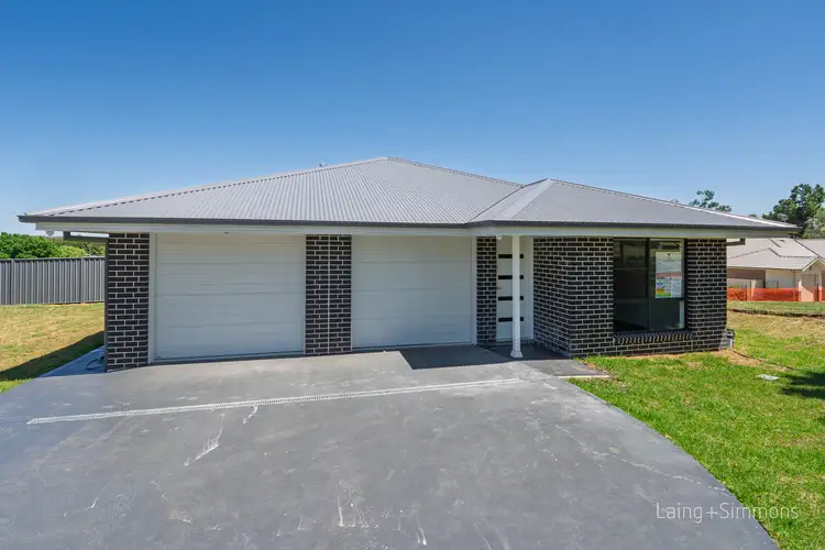 2/13 Cluny Road, Armidale NSW 2350