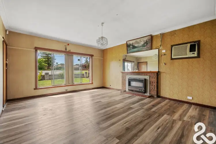 Sixth view of Homely house listing, 5 Hobbs Crescent, Reservoir VIC 3073