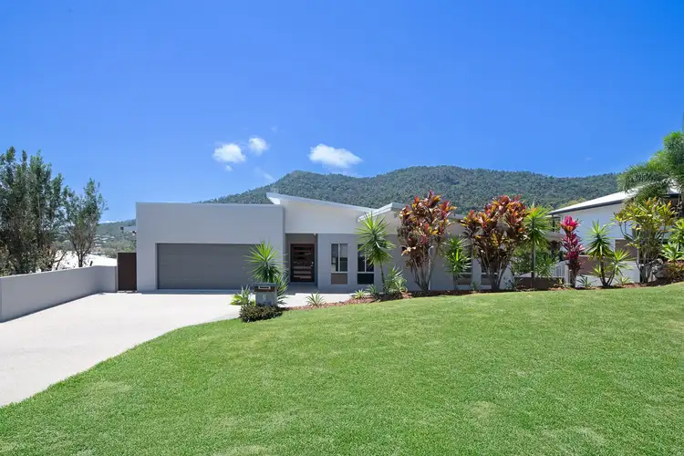 9 Scarlet Gum Crescent, Cannonvale QLD 4802