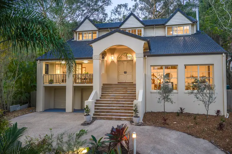 15 Narnoo Street, Chapel Hill QLD 4069