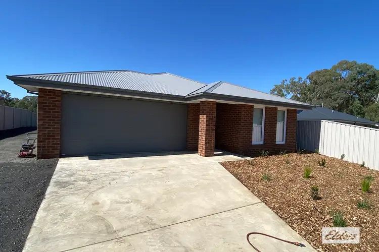 4 Rothauser Way, Leneva VIC 3691