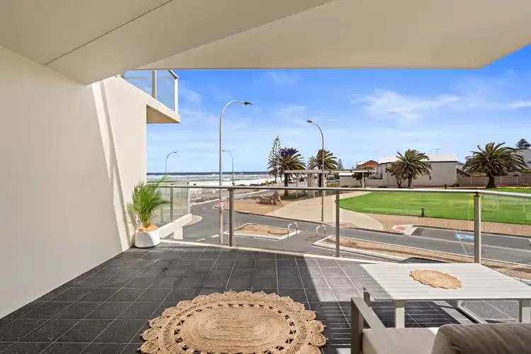 106/50 Esplanade, Christies Beach SA 5165