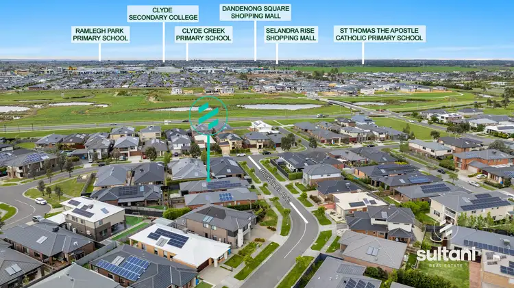 Fourth view of Homely house listing, 4 Pickerel Avenue, Clyde North VIC 3978