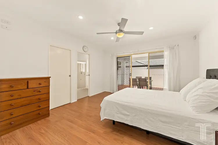 Sixth view of Homely house listing, 5 Sorrento Close, Carindale QLD 4152