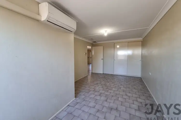 Fifth view of Homely unit listing, 4/129 West Street, Mount Isa QLD 4825