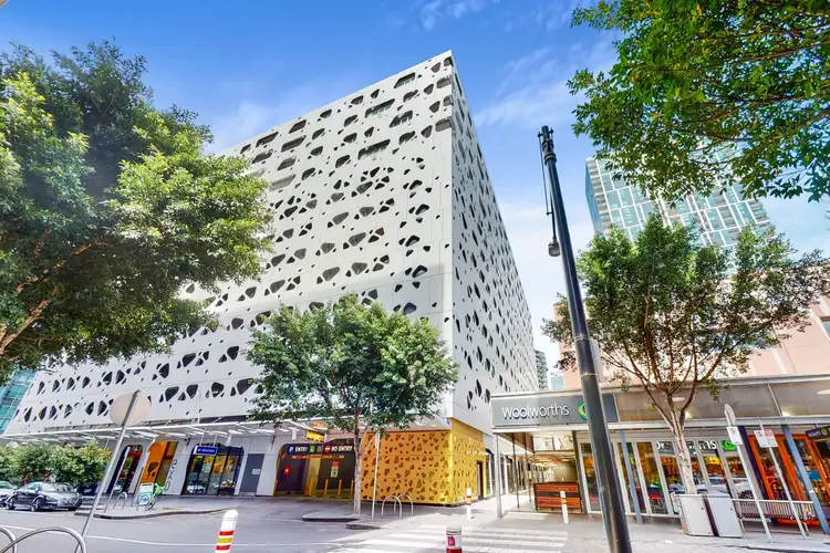 1124/55 Merchant Street, Docklands VIC 3008