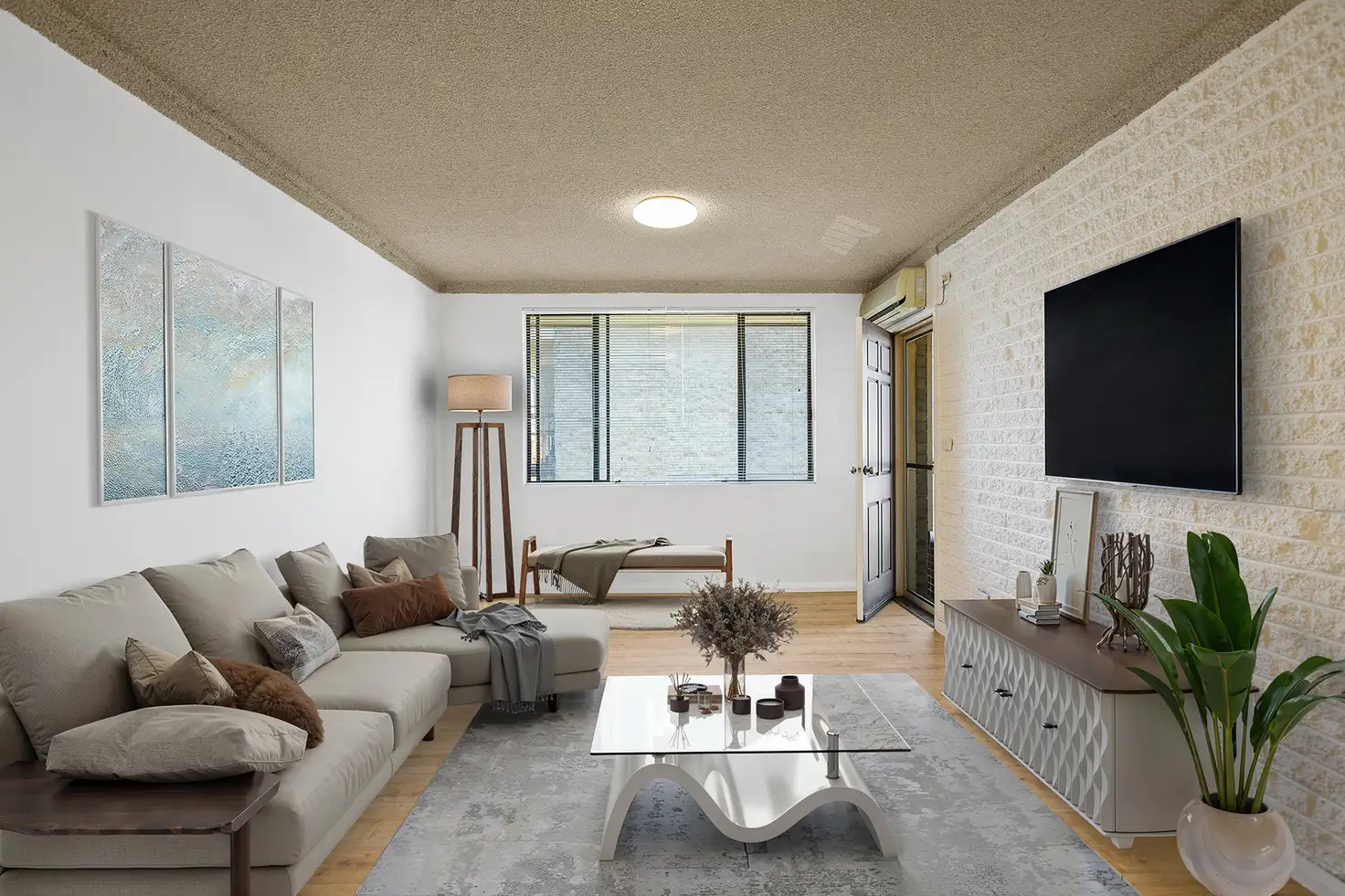 Main view of Homely unit listing, 19/27 Osborne Street, Wollongong NSW 2500