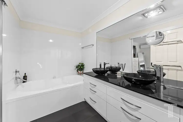 Fifth view of Homely house listing, 81 Ham Road, Mansfield QLD 4122