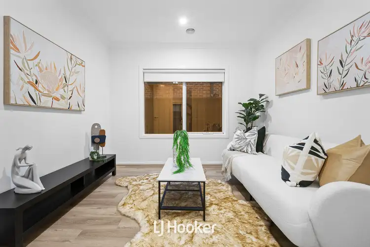 Fifth view of Homely house listing, 7 Atrani Avenue, Berwick VIC 3806