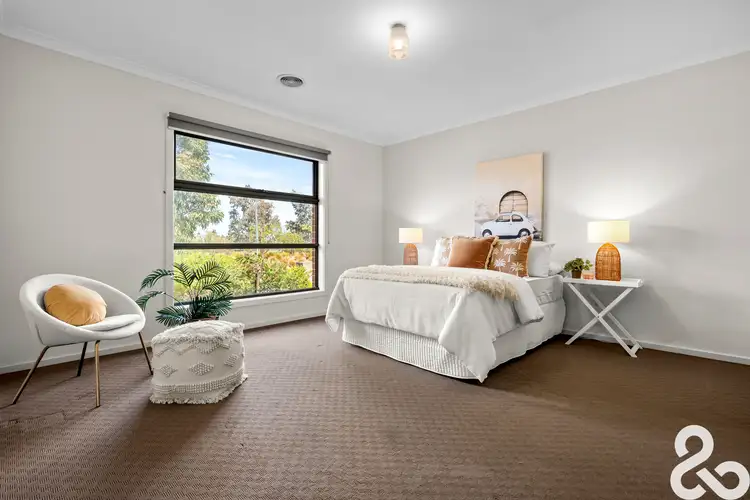 Second view of Homely house listing, 4 Wimmera Crescent, Wollert VIC 3750