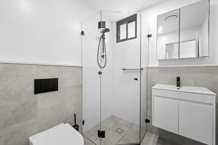 Fifth view of Homely apartment listing, 302/147 Great Western Highway, Mays Hill NSW 2145