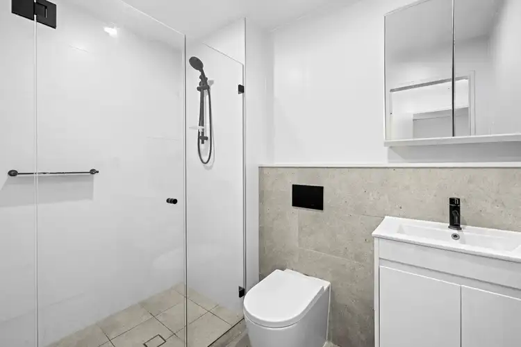 Sixth view of Homely apartment listing, 302/147 Great Western Highway, Mays Hill NSW 2145