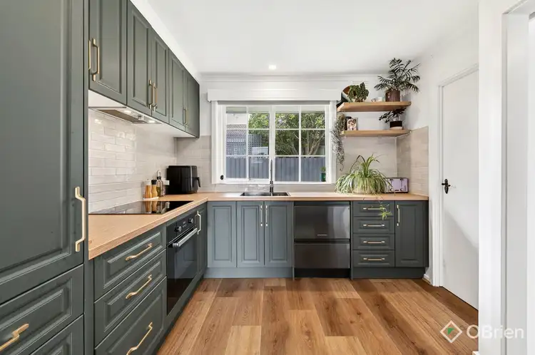 6 Wood Street, Mornington VIC 3931