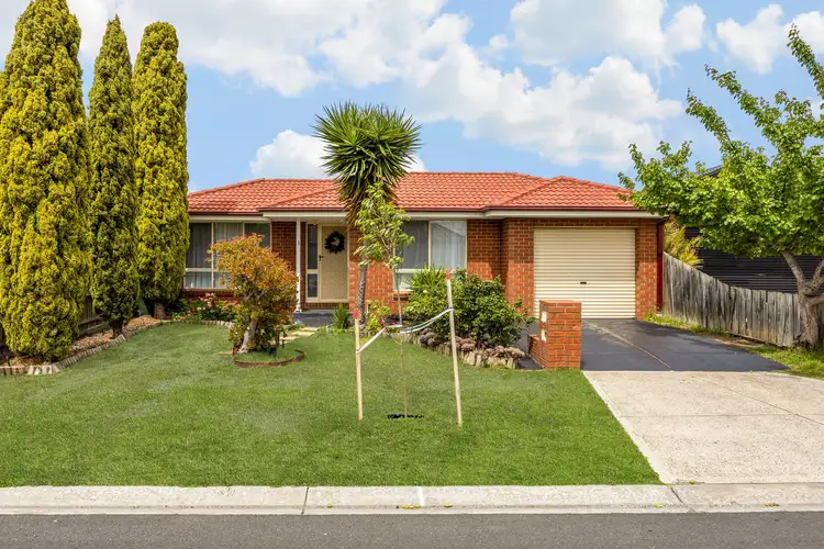 3 Mankina Circuit, Delahey VIC 3037