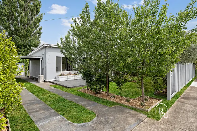 6 Pine Grove, Tyabb VIC 3913