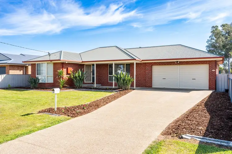 19 Fourth Street, Henty NSW 2658