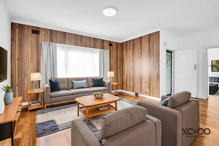 1/28 Barbara Avenue, Dandenong North VIC 3175