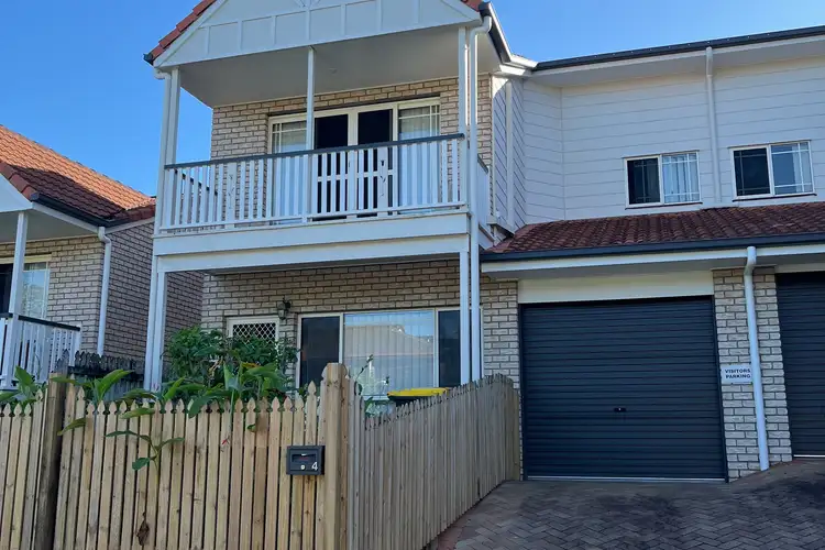 4/40 Knowsley Street, Greenslopes QLD 4120