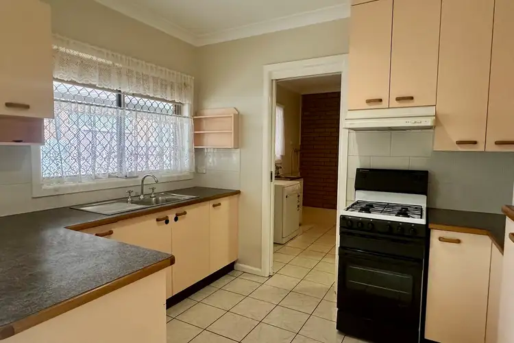 Fifth view of Homely unit listing, 5/59 Hay Street, Cootamundra NSW 2590