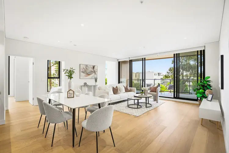 302/3 Lucinda Avenue, Norwest NSW 2153