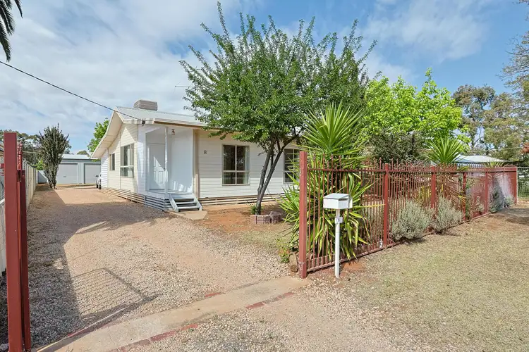 8 Parke Street, Robinvale VIC 3549