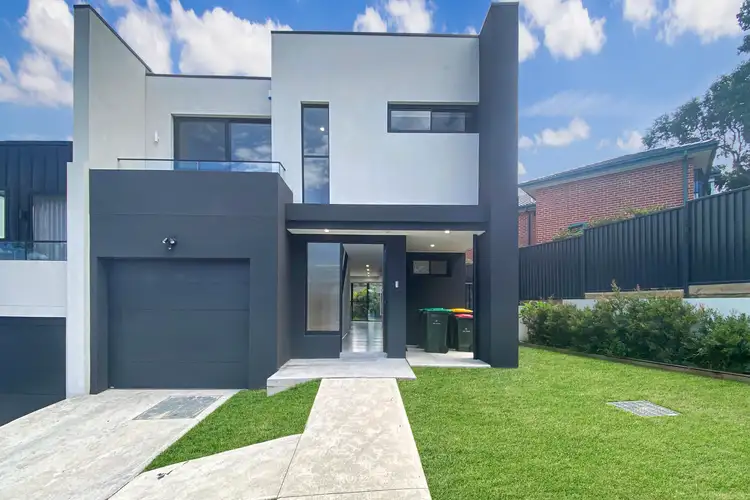 13a Anzac Avenue, Denistone NSW 2114