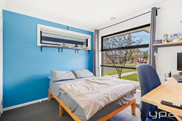 Fifth view of Homely house listing, 2 Woolwich Walk, Wyndham Vale VIC 3024