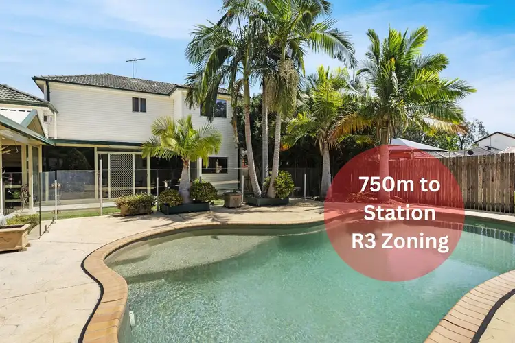 17 Hurlstone Avenue, Glenfield NSW 2167