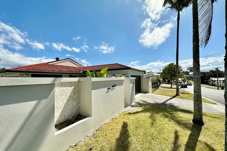 116 Bamboo Avenue, Benowa QLD 4217