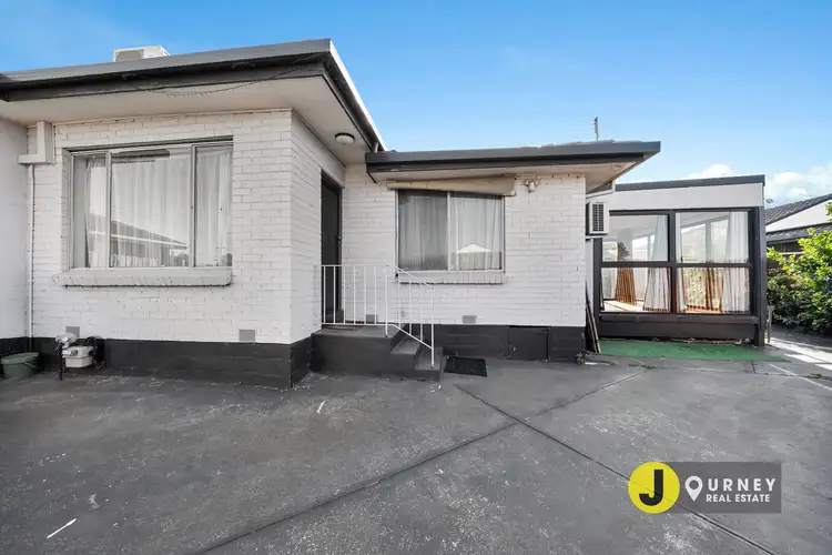 4/247 Gladstone Road, Dandenong North VIC 3175