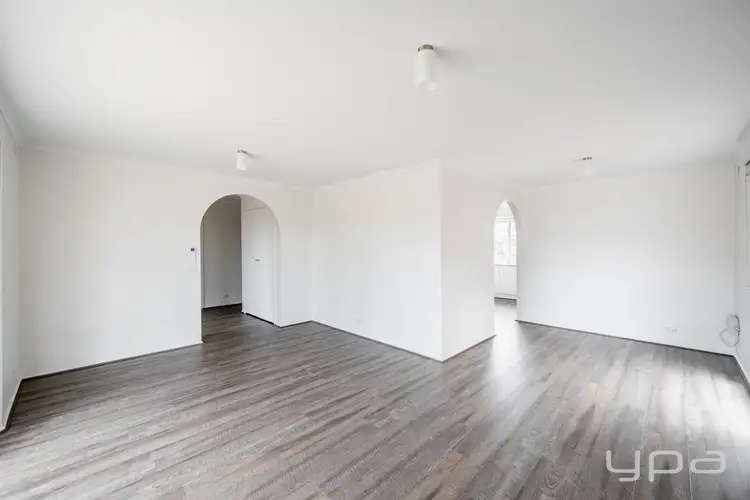 Third view of Homely house listing, 5 Somerset Close, Werribee VIC 3030